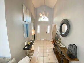 4955 Southfork Ranch Dr in Orlando, FL - Building Photo - Building Photo