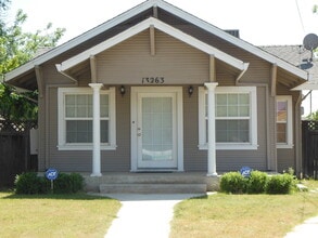 13263 Marshall St in Le Grand, CA - Building Photo - Building Photo