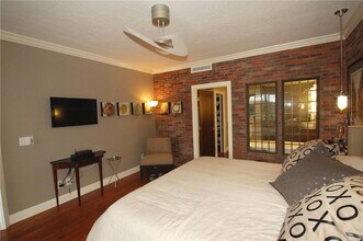 4634 Mirada Way, Unit 19 in Sarasota, FL - Building Photo - Building Photo