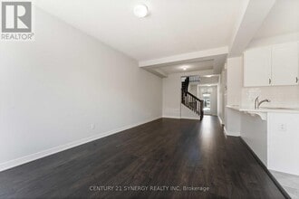 236 Billrian Cres in Ottawa, ON - Building Photo - Building Photo