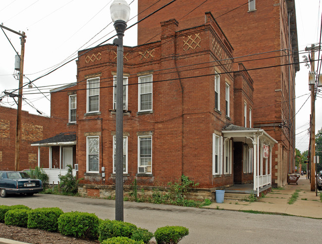 314-312 9th St in Parkersburg, WV - Foto de edificio - Building Photo