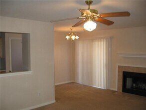 201 Axis Deer Trail in Hutto, TX - Building Photo - Building Photo
