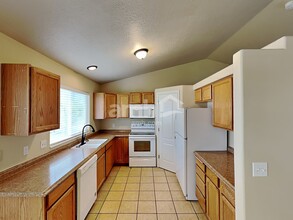 508 E 1180 N in Tooele, UT - Building Photo - Building Photo