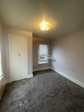 2421 Kincaid St in Eugene, OR - Foto de edificio - Building Photo