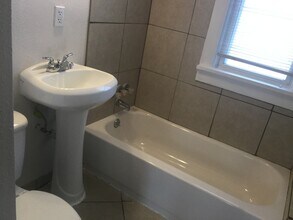 4368 N 17th St in Milwaukee, WI - Building Photo - Building Photo