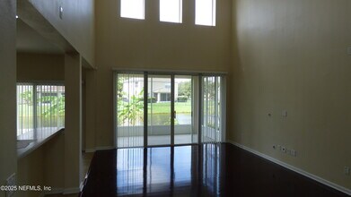 3854 Silverpoint Ln in Jacksonville, FL - Building Photo - Building Photo