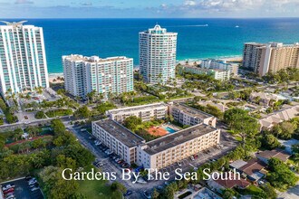 1541 S Ocean Blvd, Unit 204 in Pompano Beach, FL - Building Photo - Building Photo