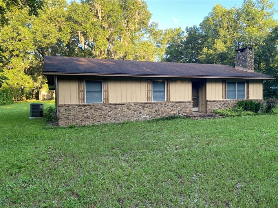 6828 SW 75th St in Gainesville, FL - Building Photo