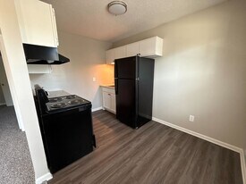 308-U Jefferson St in Kernersville, NC - Building Photo