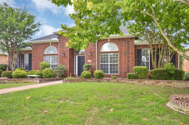 2704 Oakland Hills Dr in Plano, TX - Building Photo - Building Photo