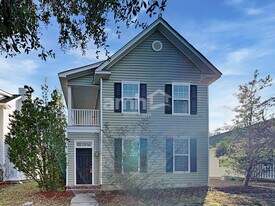 131 Tenth Avenue in Bluffton, SC - Building Photo