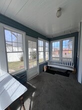 317 Lake Ave in Woodstock, IL - Building Photo - Building Photo