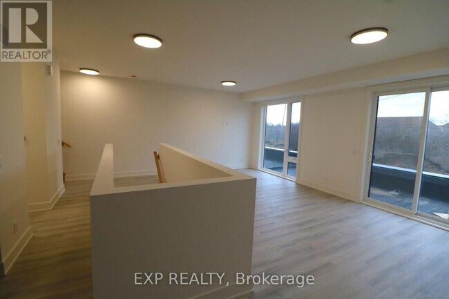 3 Abbot St in St Catharines, ON - Building Photo - Building Photo