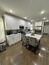 6807 S Calumet Ave in Chicago, IL - Building Photo - Building Photo