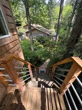 28635 Vashon Hwy SW in Vashon, WA - Building Photo - Building Photo