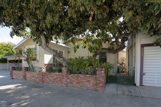 6231-6233 Greenleaf Ave in Whittier, CA - Building Photo - Building Photo