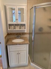 1203 S 4th St, Unit 2 in Philadelphia, PA - Building Photo - Building Photo