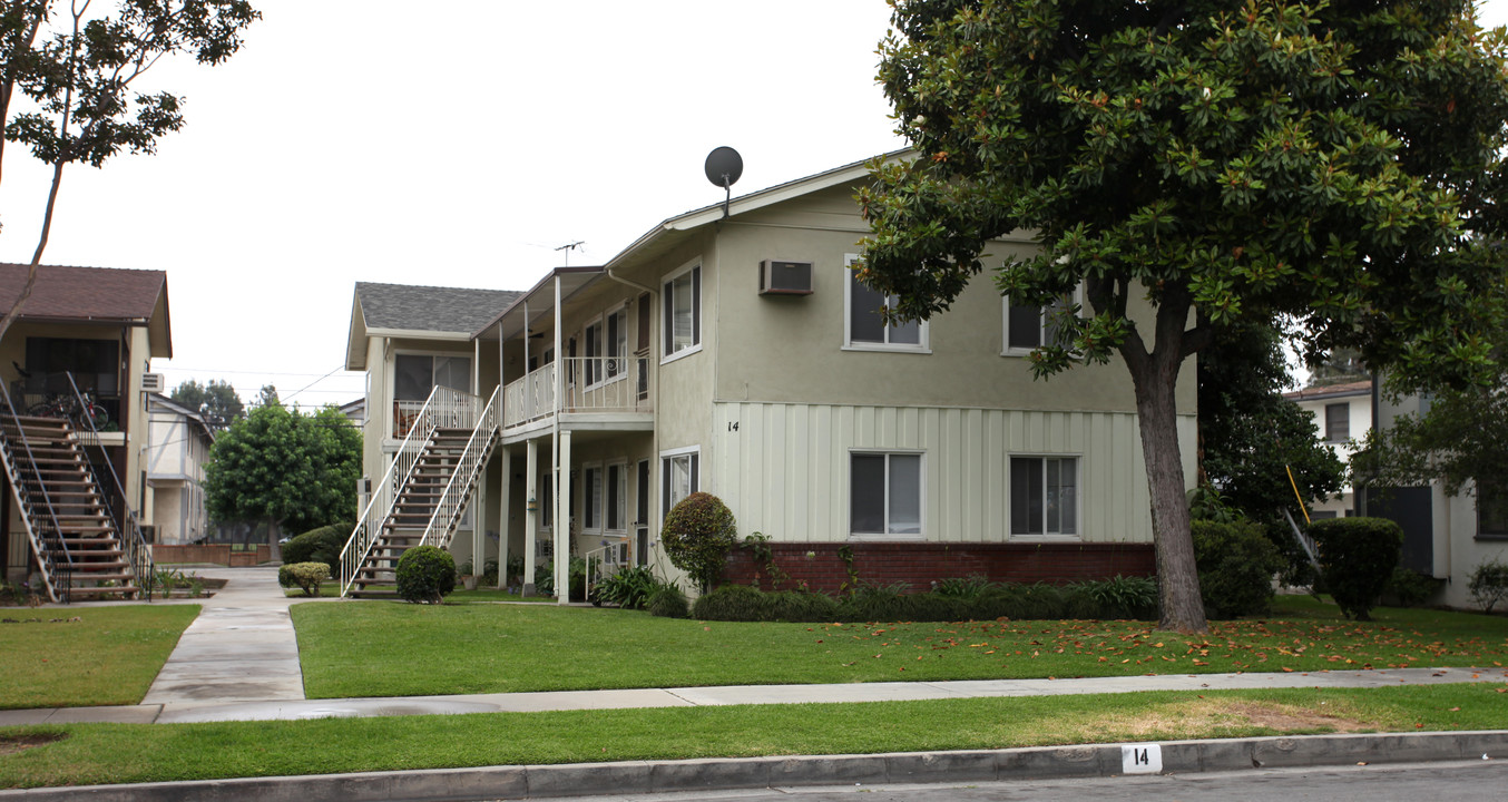 14 Bonita St in Arcadia, CA - Foto de edificio