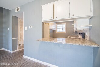 2101 49th St in Lubbock, TX - Building Photo - Building Photo