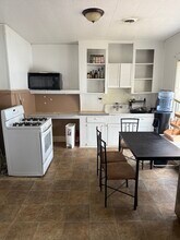 114 15th St, Unit 3 in Buffalo, NY - Building Photo - Building Photo