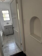 10907 Moorpark St, Unit 10907 in North Hollywood, CA - Building Photo - Building Photo