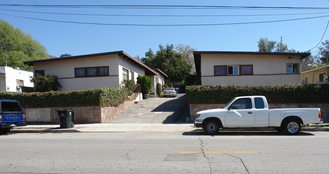 10312 Plainview Ave in Tujunga, CA - Building Photo - Building Photo