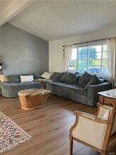 851 St Clair St in Costa Mesa, CA - Building Photo - Building Photo