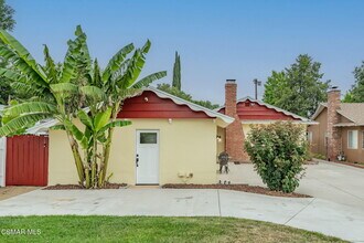 22637 Mariano St in Los Angeles, CA - Building Photo - Building Photo