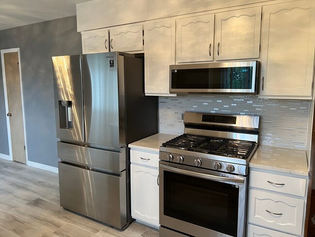 8420 McCormick Blvd, Unit 2