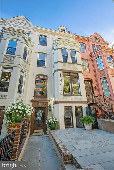 1312 19th St NW in Washington, DC - Foto de edificio
