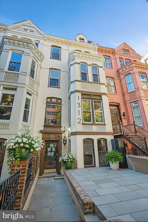 property at 1312 19th St NW