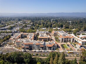 Springline in Menlo Park, CA - Foto de edificio - Building Photo