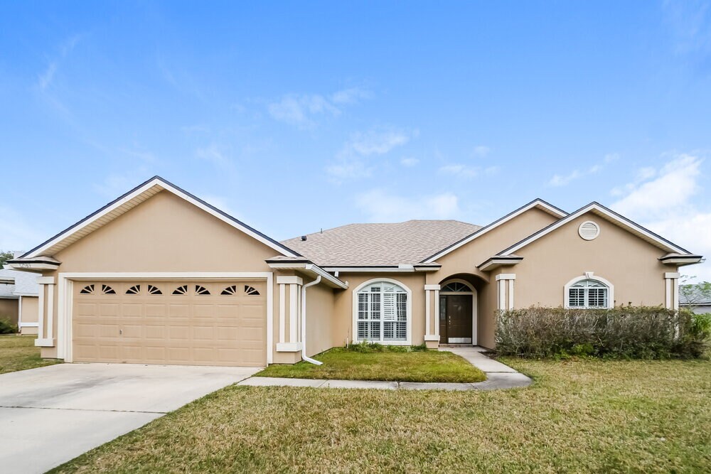 12589 Hidden Gardens Dr in Jacksonville, FL - Building Photo