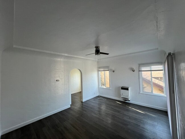 property at 612 57th St