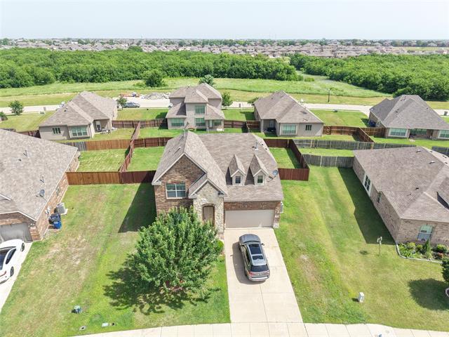 3114 Flowering Springs Dr in Forney, TX - Building Photo - Building Photo