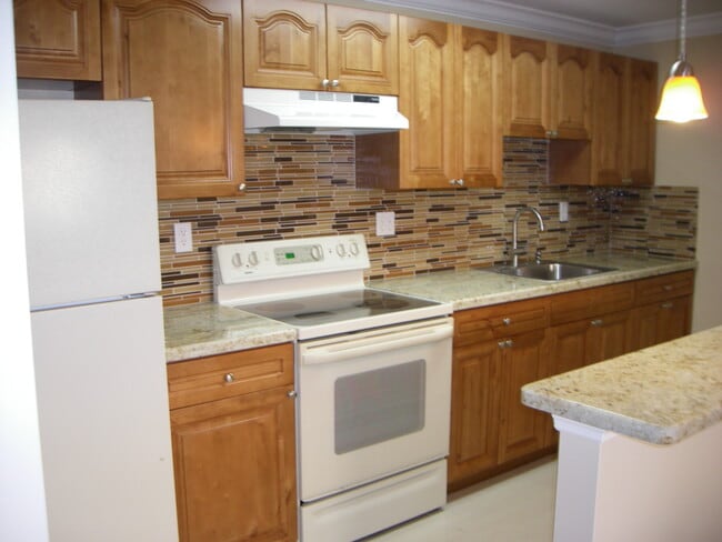 4530 NW 79th Ave, Unit 1C