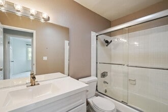 370 Imperial Way in Daly City, CA - Building Photo - Building Photo
