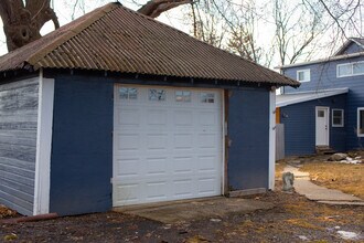 9 Wisner Rd, Unit A in Warwick, NY - Foto de edificio - Building Photo