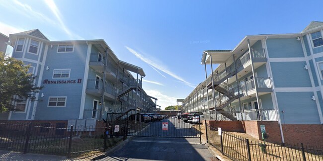 1615 Queen Anne Way in Knoxville, TN - Foto de edificio - Building Photo