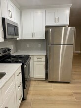 276 SW 5th Ct in Deerfield Beach, FL - Building Photo - Building Photo