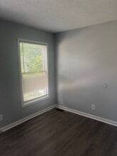 2404 Montgomery St in Louisville, KY - Building Photo - Building Photo