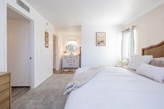 Sabrina's Place in Tucson, AZ - Building Photo - Interior Photo