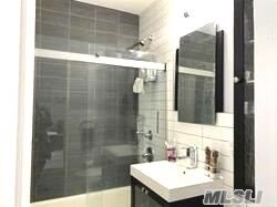 133 Lincoln Ave-Unit -D in Mineola, NY - Foto de edificio - Building Photo