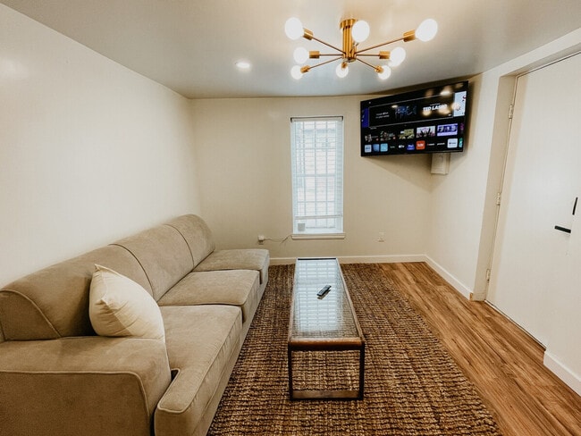 3225 Colcord Ave in Waco, TX - Foto de edificio - Building Photo