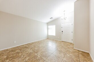 12024 W Rosewood Dr in El Mirage, AZ - Building Photo - Building Photo