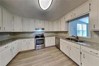 3408 Spinnaker Way in Acworth, GA - Building Photo - Building Photo