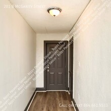 201 McGarity St in Greenville, SC - Building Photo - Building Photo