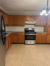 1008 Kennesborough Rd NW in Kennesaw, GA - Building Photo - Building Photo