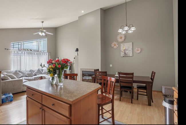 4005 W Thorpe Rd in Spokane, WA - Building Photo - Building Photo