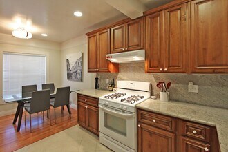 9 Whitney St in San Francisco, CA - Building Photo - Building Photo